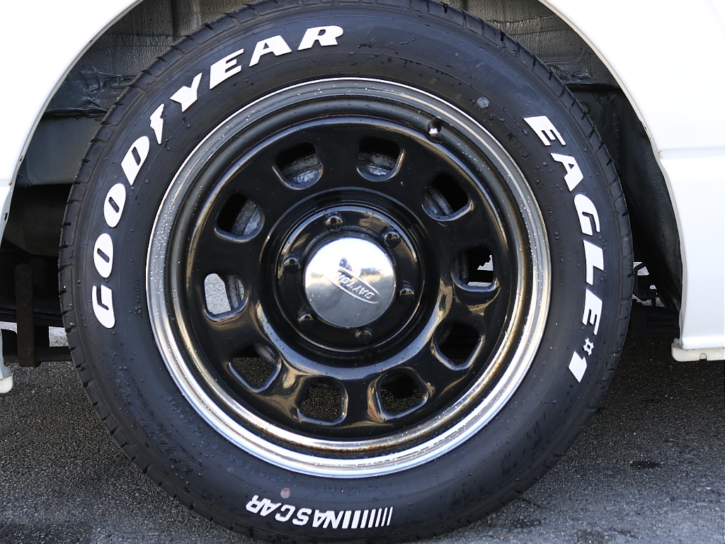 デイトナ１６インチアルミホイール