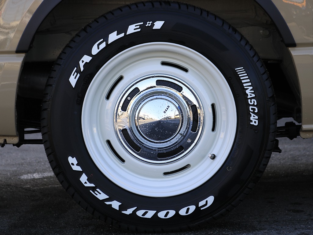 ＤＥＥＮクロスカントリー１６インチアルミホイール