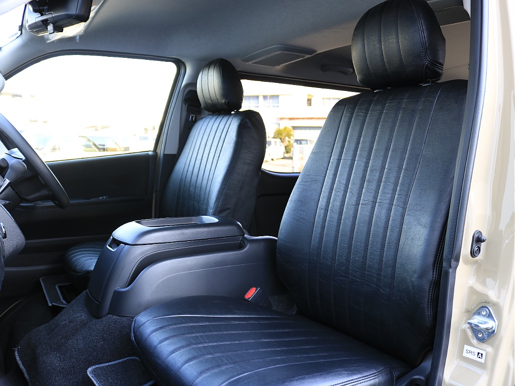 オリジナルアンティークシートカバーを装着