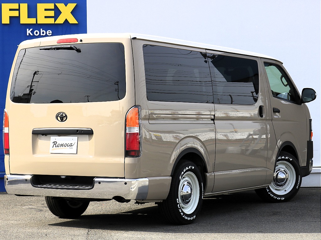 内外装、足回り、ナビと欲しい装備をパッケージングでコンプリートカスタム★もちろん追加カスタムもお任せください！どんなカスタムもお任せください！お客様のニーズに合わせたご提案をさせていただきます！