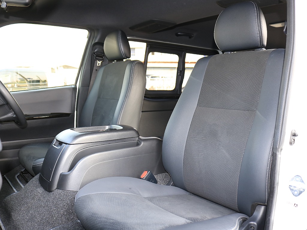 専用ハーフレザーシート