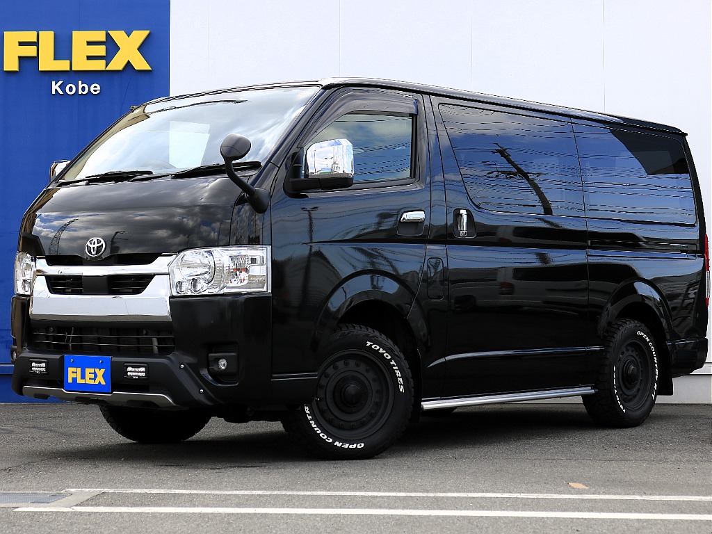 R5年ハイエースVディーゼル４WDスーパーGLカスタム車両の入庫