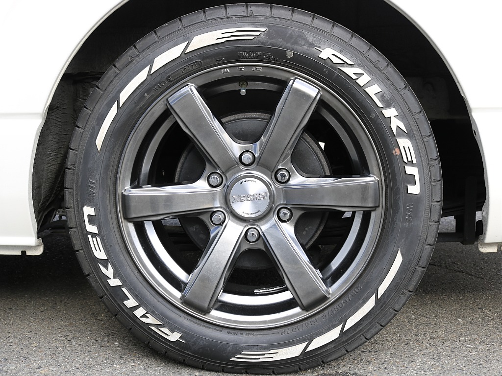 ESSEX１７インチアルミホイール