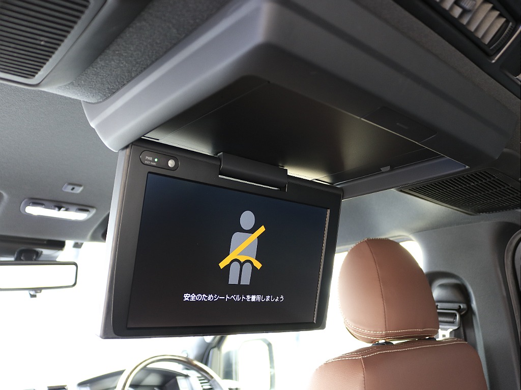 純正フリップダウンモニター