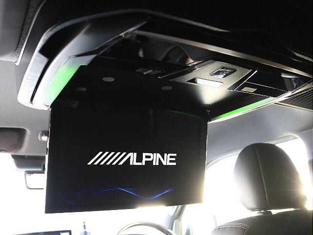 アルパイン製12.8型フリップダウンモニタープラズマクラスター付き
