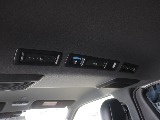 内外装、足回り、ナビと欲しい装備をパッケージングでコンプリートカスタム★もちろん追加カスタムもお任せください！どんなカスタムもお任せください！お客様のニーズに合わせたご提案をさせていただきます！