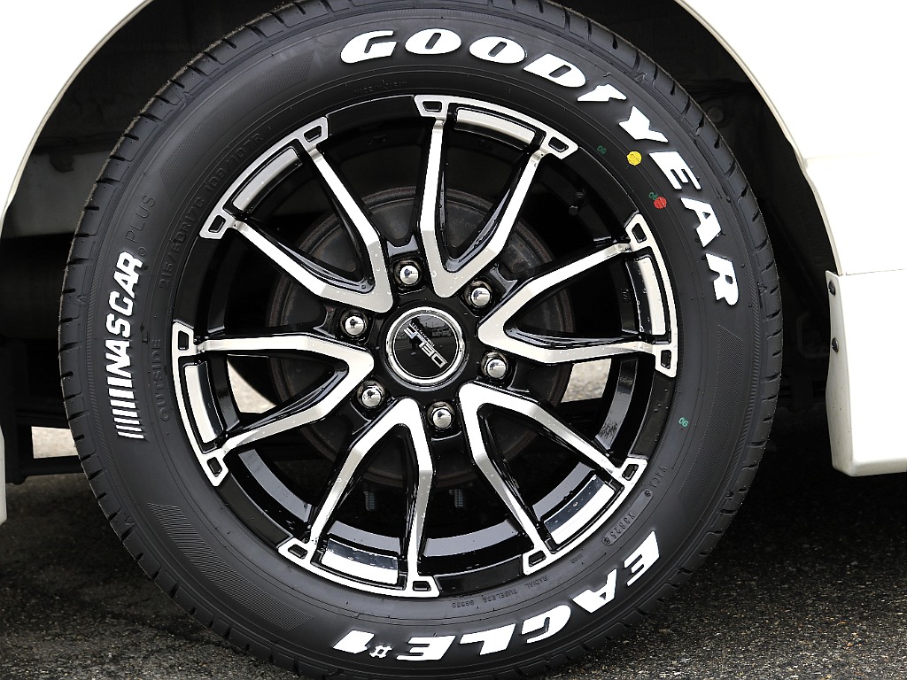 オリジナルDelf06　１７インチアルミホイール