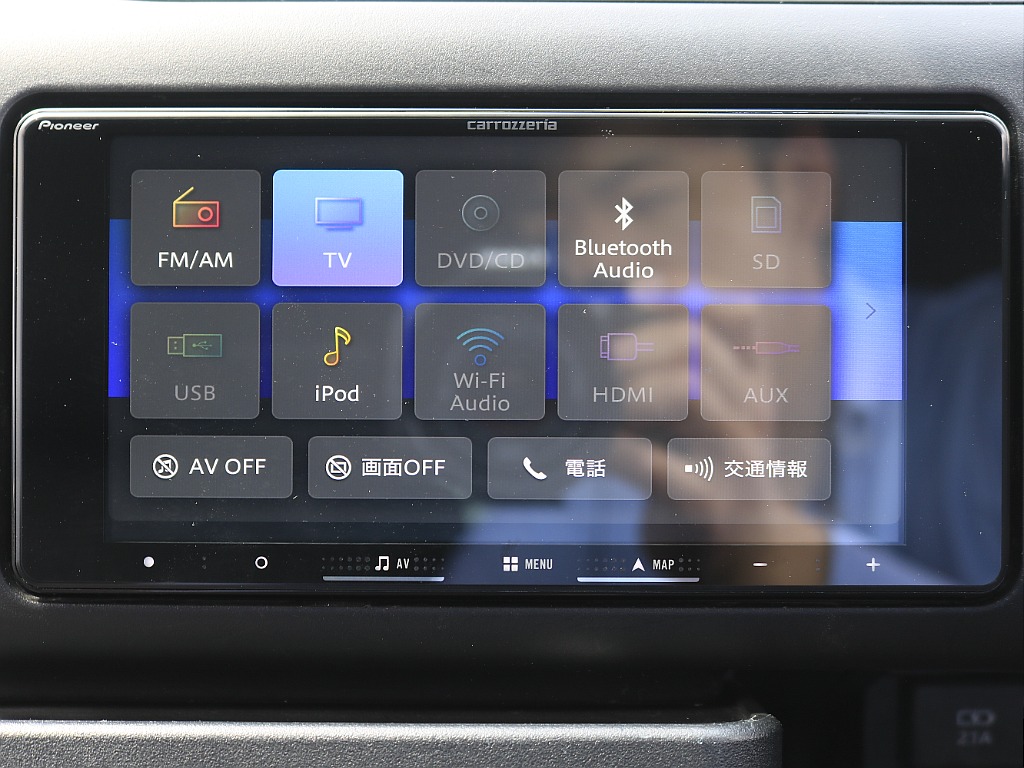 内外装、足回り、ナビと欲しい装備をパッケージングでコンプリートカスタム★もちろん追加カスタムもお任せください！どんなカスタムもお任せください！お客様のニーズに合わせたご提案をさせていただきます！