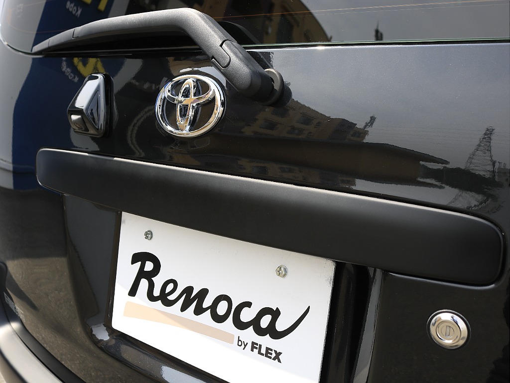 内外装、足回り、ナビと欲しい装備をパッケージングでコンプリートカスタム★もちろん追加カスタムもお任せください！どんなカスタムもお任せください！お客様のニーズに合わせたご提案をさせていただきます！