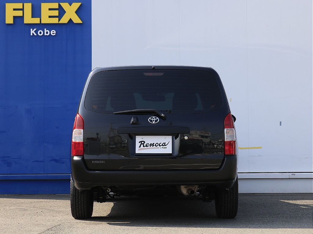 内外装、足回り、ナビと欲しい装備をパッケージングでコンプリートカスタム★もちろん追加カスタムもお任せください！どんなカスタムもお任せください！お客様のニーズに合わせたご提案をさせていただきます！