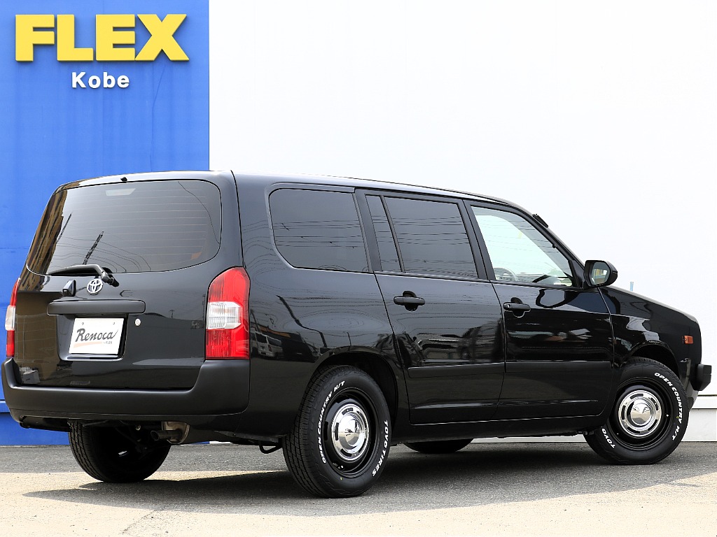 内外装、足回り、ナビと欲しい装備をパッケージングでコンプリートカスタム★もちろん追加カスタムもお任せください！どんなカスタムもお任せください！お客様のニーズに合わせたご提案をさせていただきます！