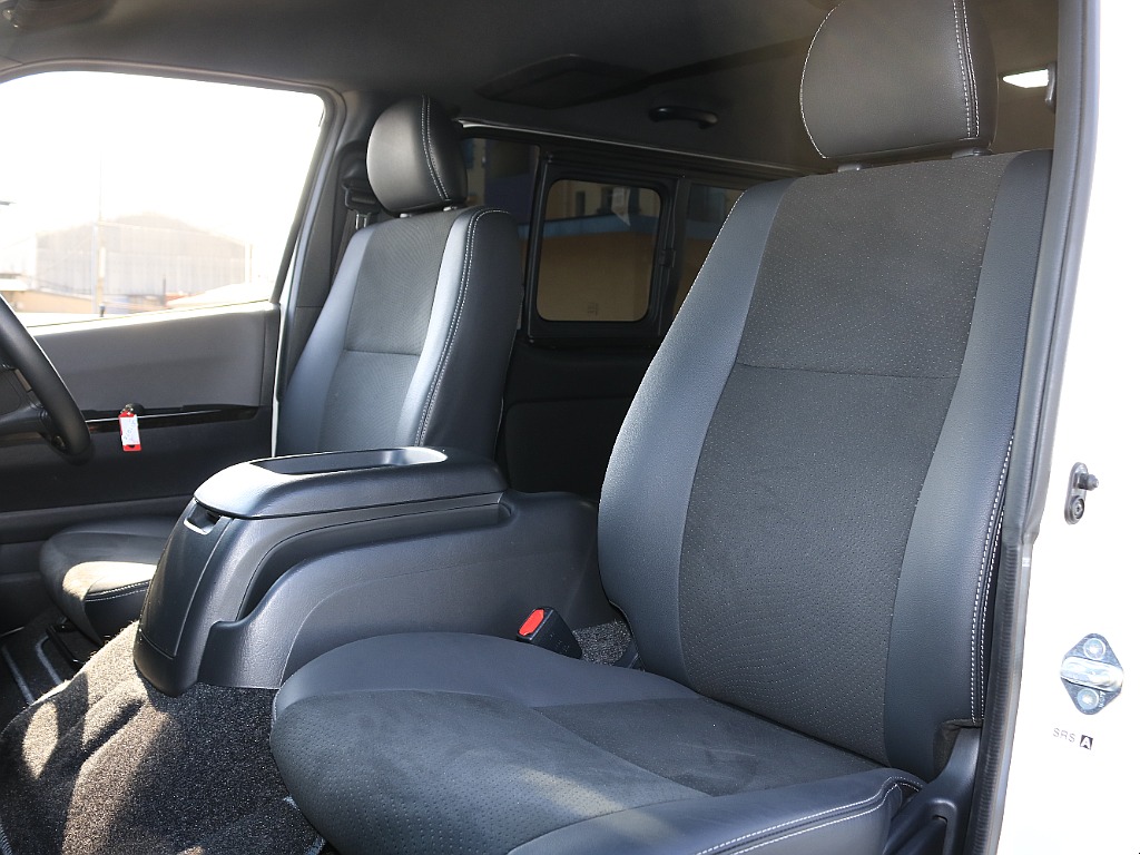 専用ハーフレザーシート