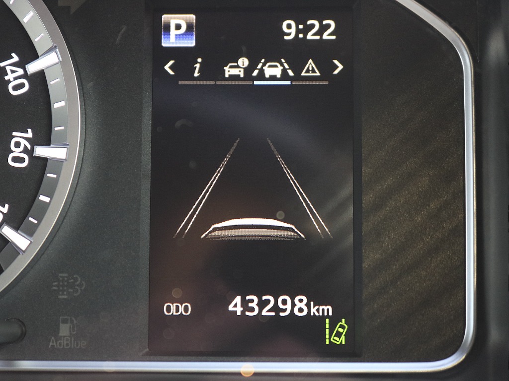 内外装、足回り、ナビと欲しい装備をパッケージングでコンプリートカスタム★もちろん追加カスタムもお任せください！どんなカスタムもお任せください！お客様のニーズに合わせたご提案をさせていただきます！