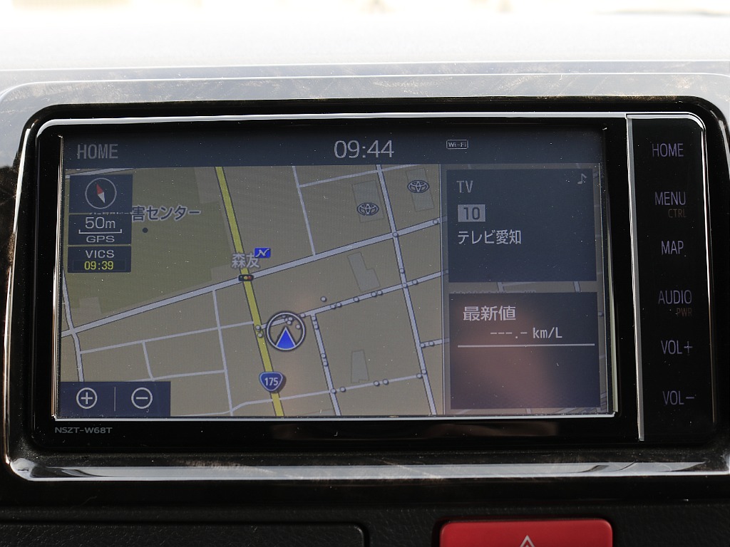 内外装、足回り、ナビと欲しい装備をパッケージングでコンプリートカスタム★もちろん追加カスタムもお任せください！どんなカスタムもお任せください！お客様のニーズに合わせたご提案をさせていただきます！