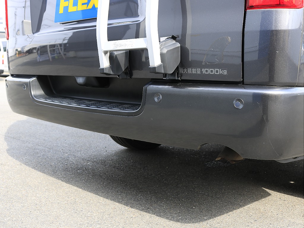 内外装、足回り、ナビと欲しい装備をパッケージングでコンプリートカスタム★もちろん追加カスタムもお任せください！どんなカスタムもお任せください！お客様のニーズに合わせたご提案をさせていただきます！