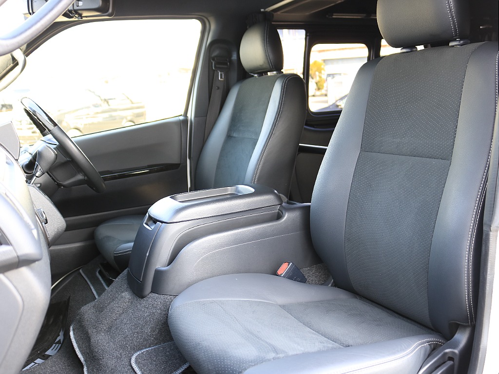 専用ハーフレザーシート