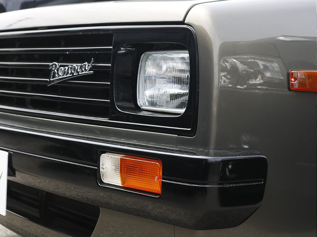 内外装、足回り、ナビと欲しい装備をパッケージングでコンプリートカスタム★もちろん追加カスタムもお任せください！どんなカスタムもお任せください！お客様のニーズに合わせたご提案をさせていただきます！