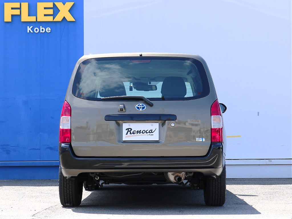 内外装、足回り、ナビと欲しい装備をパッケージングでコンプリートカスタム★もちろん追加カスタムもお任せください！どんなカスタムもお任せください！お客様のニーズに合わせたご提案をさせていただきます！