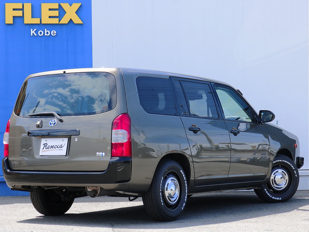 内外装、足回り、ナビと欲しい装備をパッケージングでコンプリートカスタム★もちろん追加カスタムもお任せください！どんなカスタムもお任せください！お客様のニーズに合わせたご提案をさせていただきます！