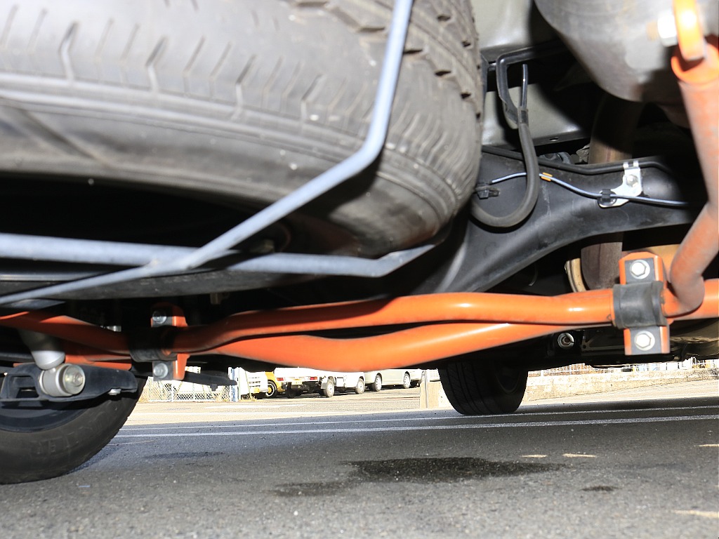 Ui前後スタビライザーとショック