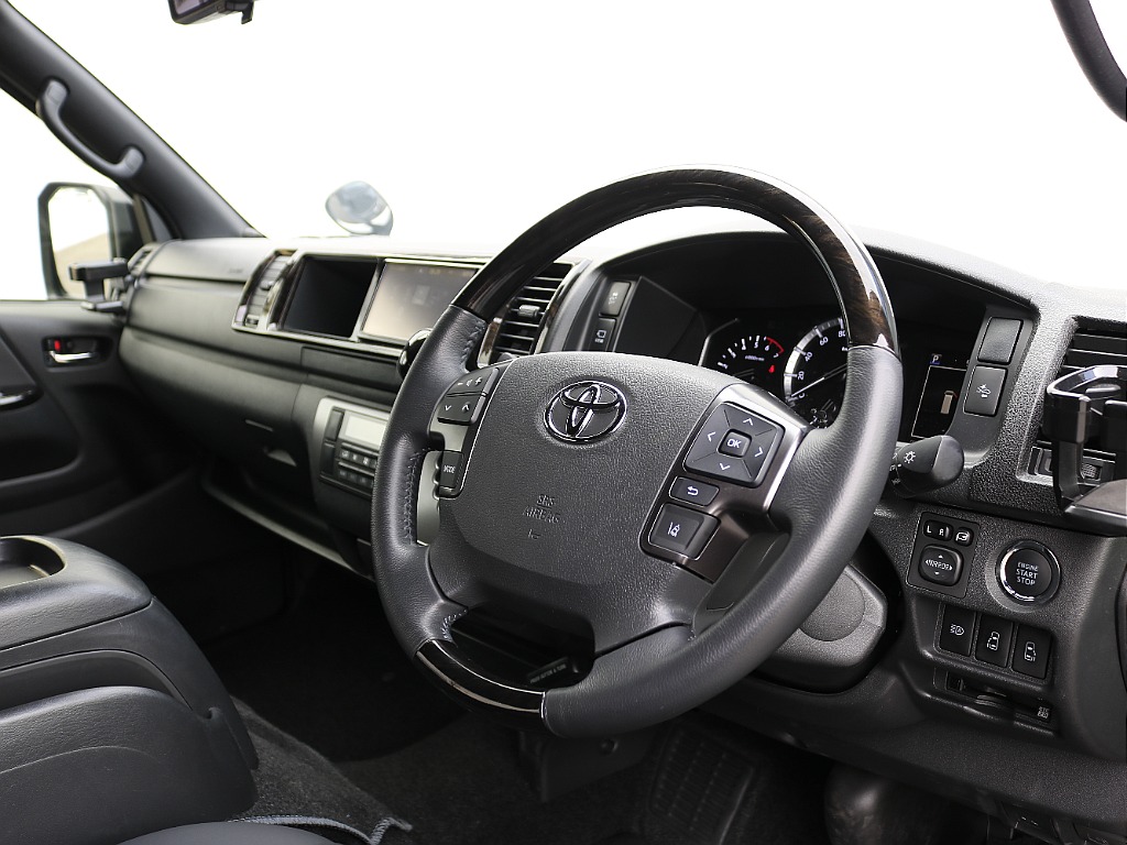 ハイエース神戸店ラインID【@841nuclq】お問合せご利用下さい！