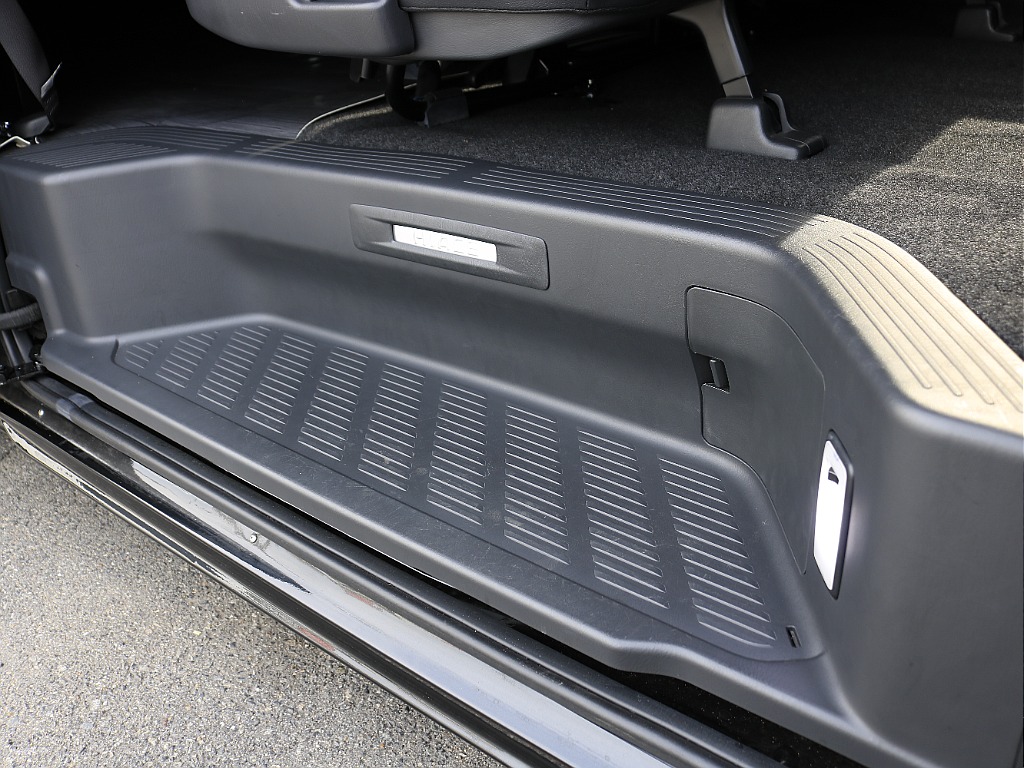 ハイエース神戸店ラインID【@841nuclq】お問合せご利用下さい！