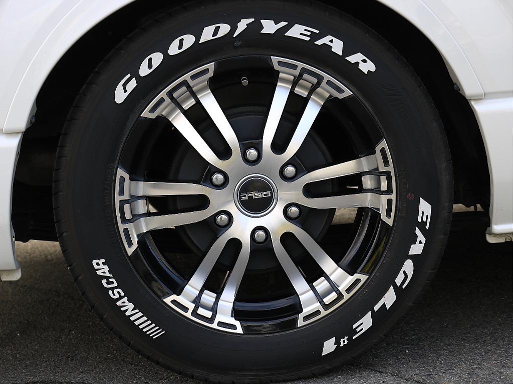 オリジナルDelf02　17インチアルミホイール