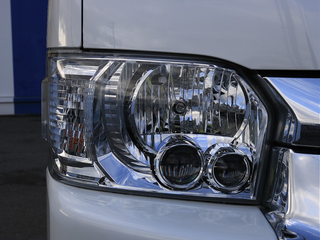 内外装、足回り、ナビと欲しい装備をパッケージングでコンプリートカスタム★もちろん追加カスタムもお任せください！どんなカスタムもお任せください！お客様のニーズに合わせたご提案をさせていただきます！