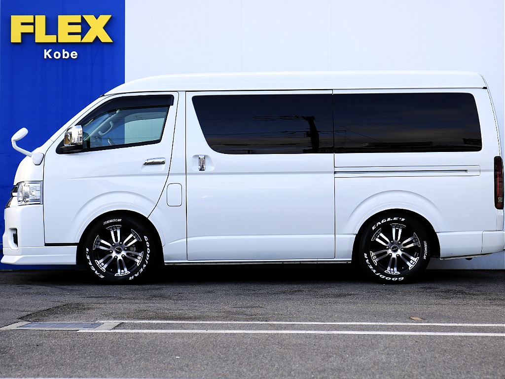 内外装、足回り、ナビと欲しい装備をパッケージングでコンプリートカスタム★もちろん追加カスタムもお任せください！どんなカスタムもお任せください！お客様のニーズに合わせたご提案をさせていただきます！