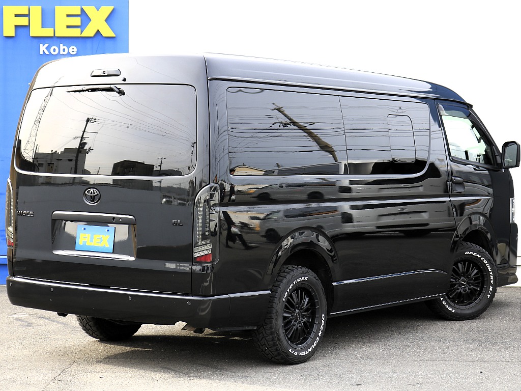 内外装、足回り、ナビと欲しい装備をパッケージングでコンプリートカスタム★もちろん追加カスタムもお任せください！どんなカスタムもお任せください！お客様のニーズに合わせたご提案をさせていただきます！