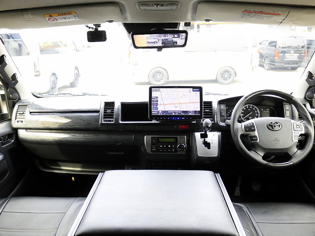 高級感のある内装に仕上がりました