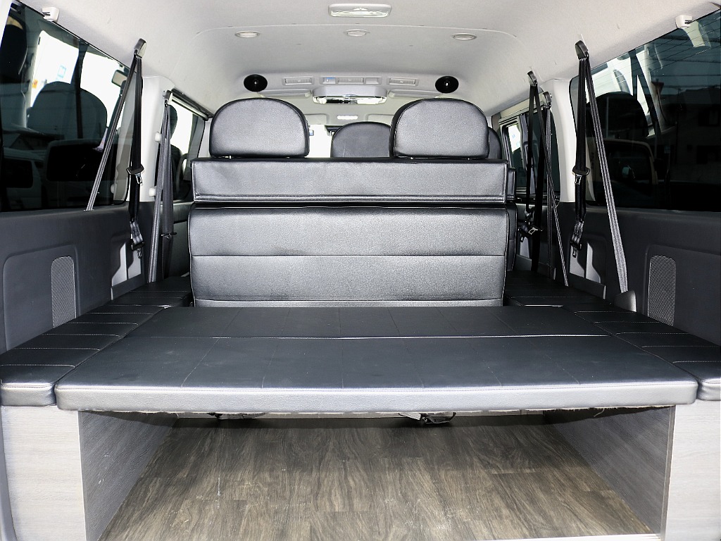 内外装、足回り、ナビと欲しい装備をパッケージングでコンプリートカスタム★もちろん追加カスタムもお任せください！どんなカスタムもお任せください！お客様のニーズに合わせたご提案をさせていただきます！