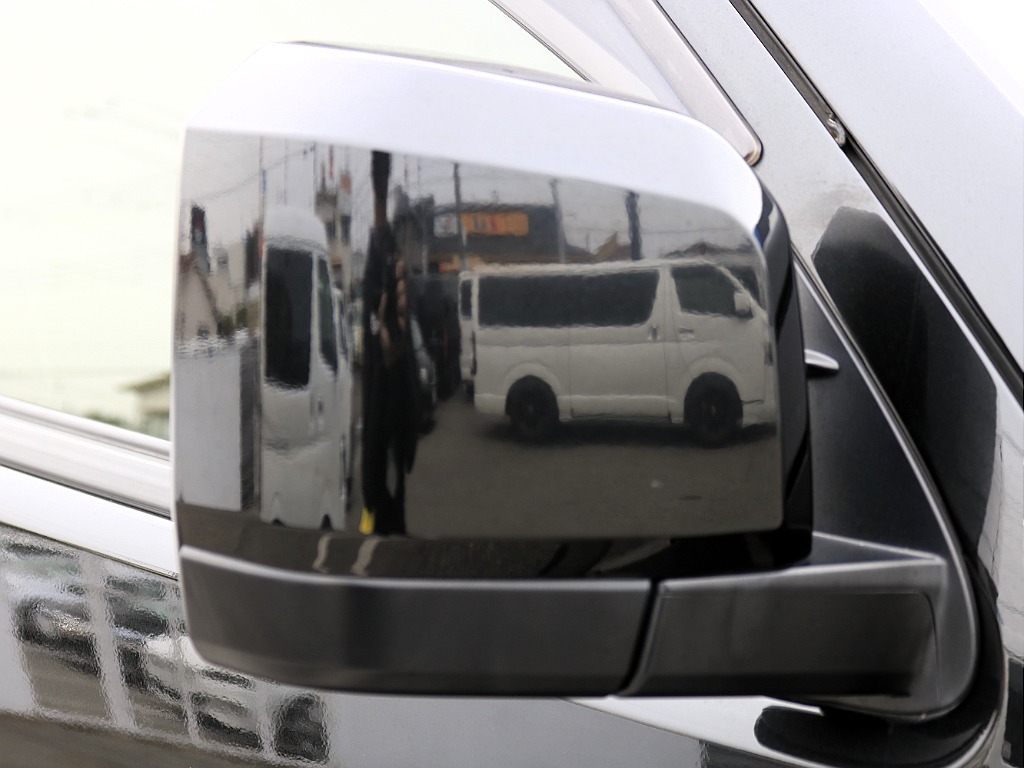 内外装、足回り、ナビと欲しい装備をパッケージングでコンプリートカスタム★もちろん追加カスタムもお任せください！どんなカスタムもお任せください！お客様のニーズに合わせたご提案をさせていただきます！