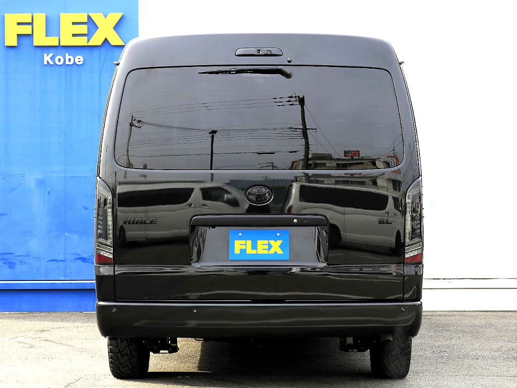 内外装、足回り、ナビと欲しい装備をパッケージングでコンプリートカスタム★もちろん追加カスタムもお任せください！どんなカスタムもお任せください！お客様のニーズに合わせたご提案をさせていただきます！