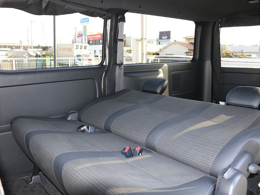 内外装、足回り、ナビと欲しい装備をパッケージングでコンプリートカスタム★もちろん追加カスタムもお任せください！どんなカスタムもお任せください！お客様のニーズに合わせたご提案をさせていただきます！