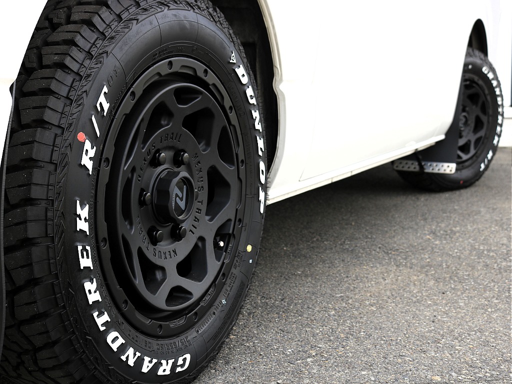 新品オリジナルネクサスクレスト１６インチアルミホイール