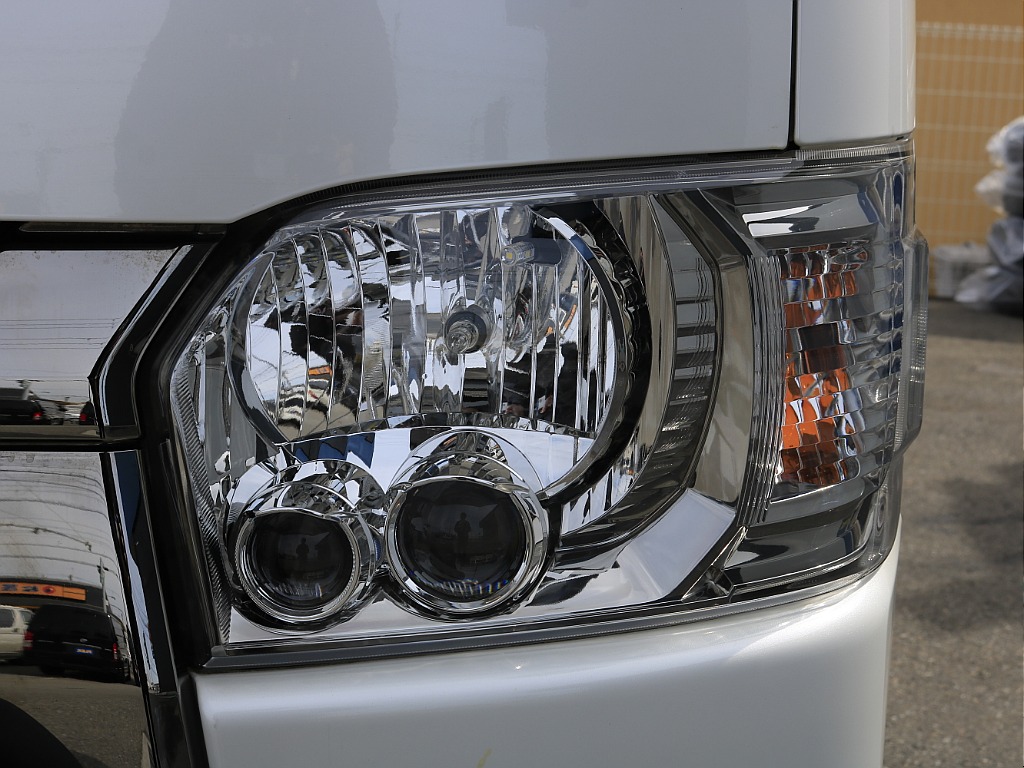 内外装、足回り、ナビと欲しい装備をパッケージングでコンプリートカスタム★もちろん追加カスタムもお任せください！どんなカスタムもお任せください！お客様のニーズに合わせたご提案をさせていただきます！