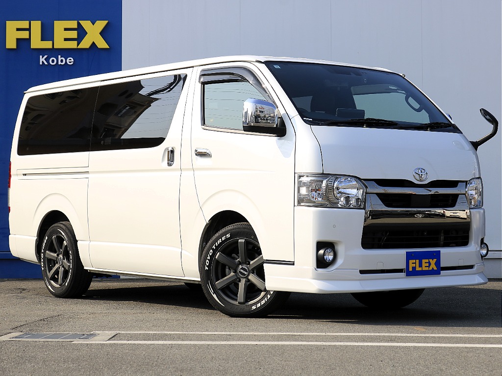 内外装、足回り、ナビと欲しい装備をパッケージングでコンプリートカスタム★もちろん追加カスタムもお任せください！どんなカスタムもお任せください！お客様のニーズに合わせたご提案をさせていただきます！