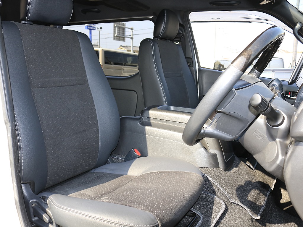 専用ハーフレザーシート