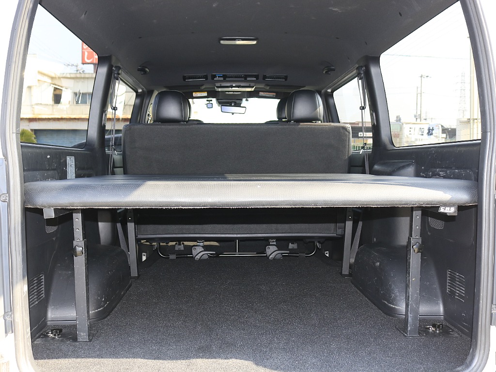 内外装、足回り、ナビと欲しい装備をパッケージングでコンプリートカスタム★もちろん追加カスタムもお任せください！どんなカスタムもお任せください！お客様のニーズに合わせたご提案をさせていただきます！