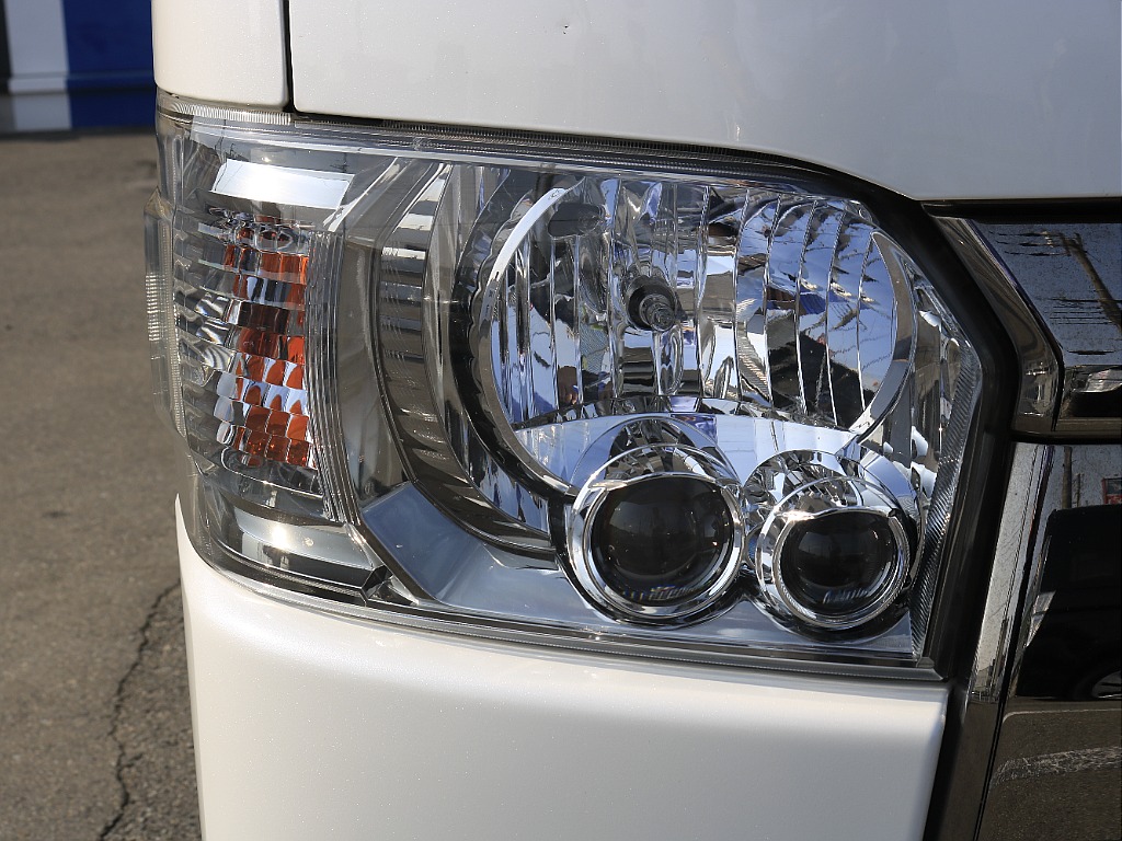 内外装、足回り、ナビと欲しい装備をパッケージングでコンプリートカスタム★もちろん追加カスタムもお任せください！どんなカスタムもお任せください！お客様のニーズに合わせたご提案をさせていただきます！