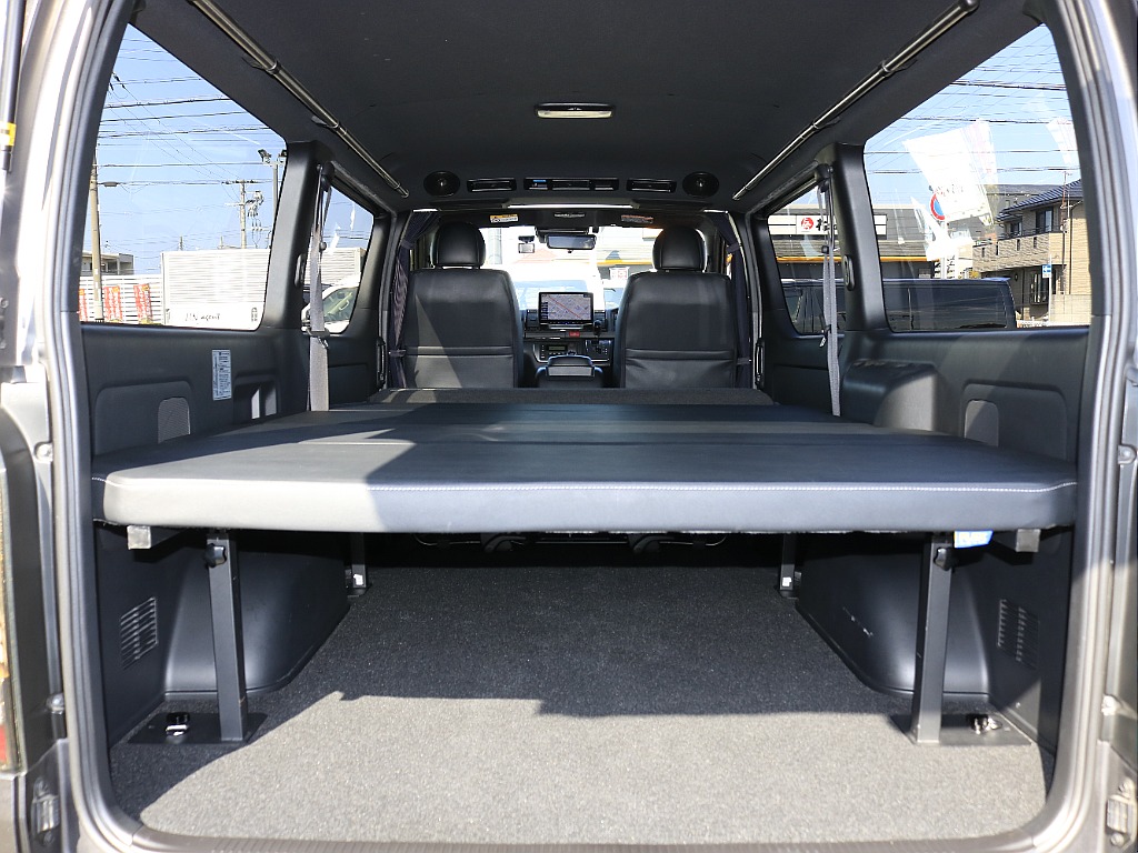 内外装、足回り、ナビと欲しい装備をパッケージングでコンプリートカスタム★もちろん追加カスタムもお任せください！どんなカスタムもお任せください！お客様のニーズに合わせたご提案をさせていただきます！