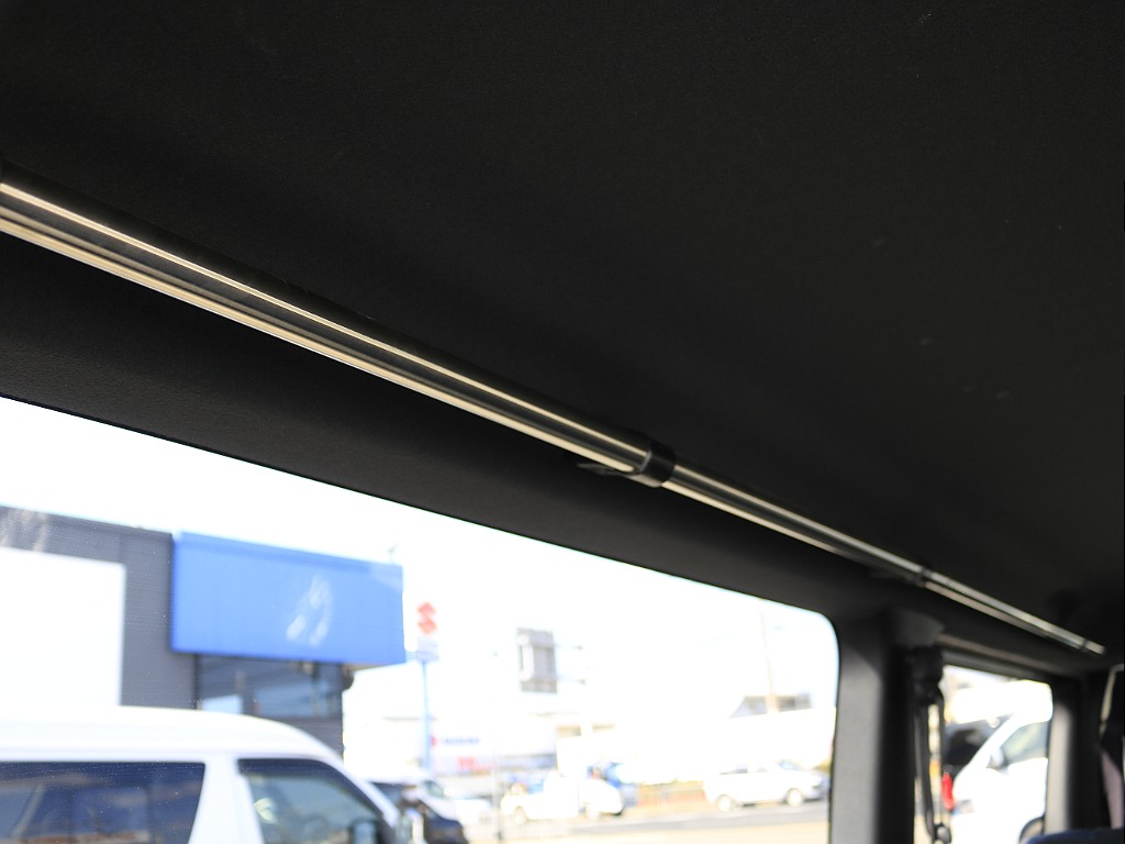 内外装、足回り、ナビと欲しい装備をパッケージングでコンプリートカスタム★もちろん追加カスタムもお任せください！どんなカスタムもお任せください！お客様のニーズに合わせたご提案をさせていただきます！