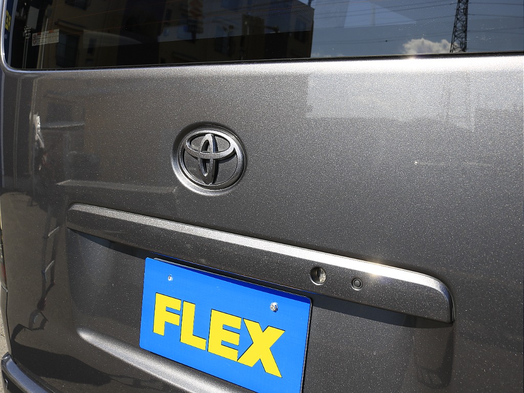 内外装、足回り、ナビと欲しい装備をパッケージングでコンプリートカスタム★もちろん追加カスタムもお任せください！どんなカスタムもお任せください！お客様のニーズに合わせたご提案をさせていただきます！