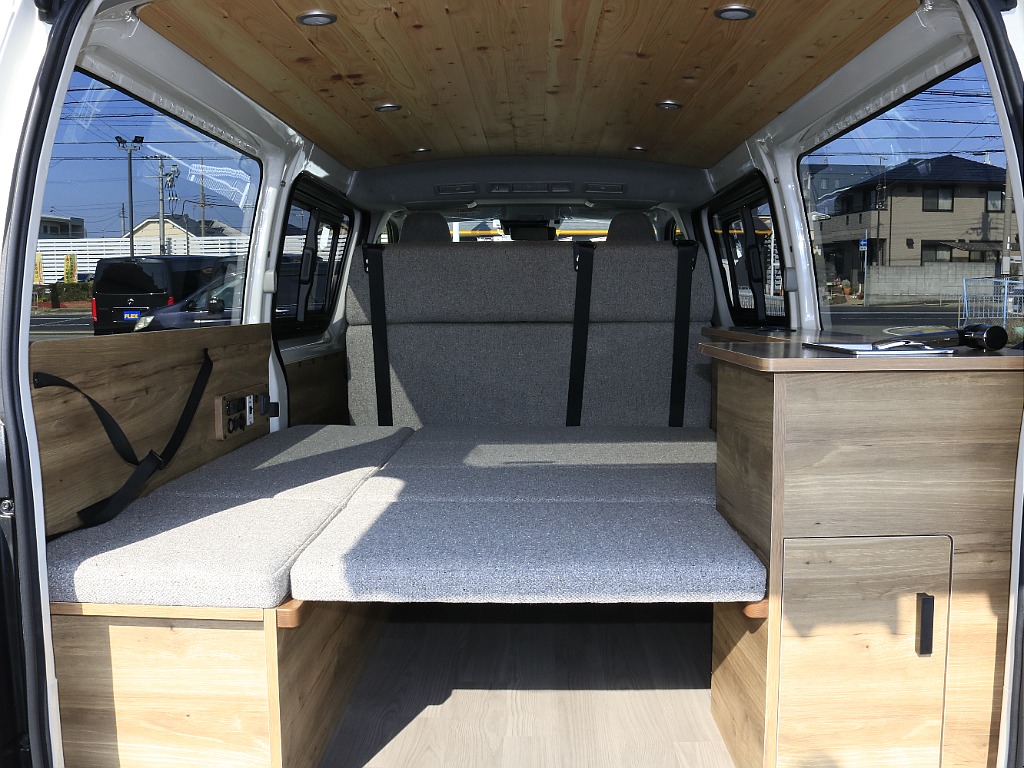 内外装、足回り、ナビと欲しい装備をパッケージングでコンプリートカスタム★もちろん追加カスタムもお任せください！どんなカスタムもお任せください！お客様のニーズに合わせたご提案をさせていただきます！