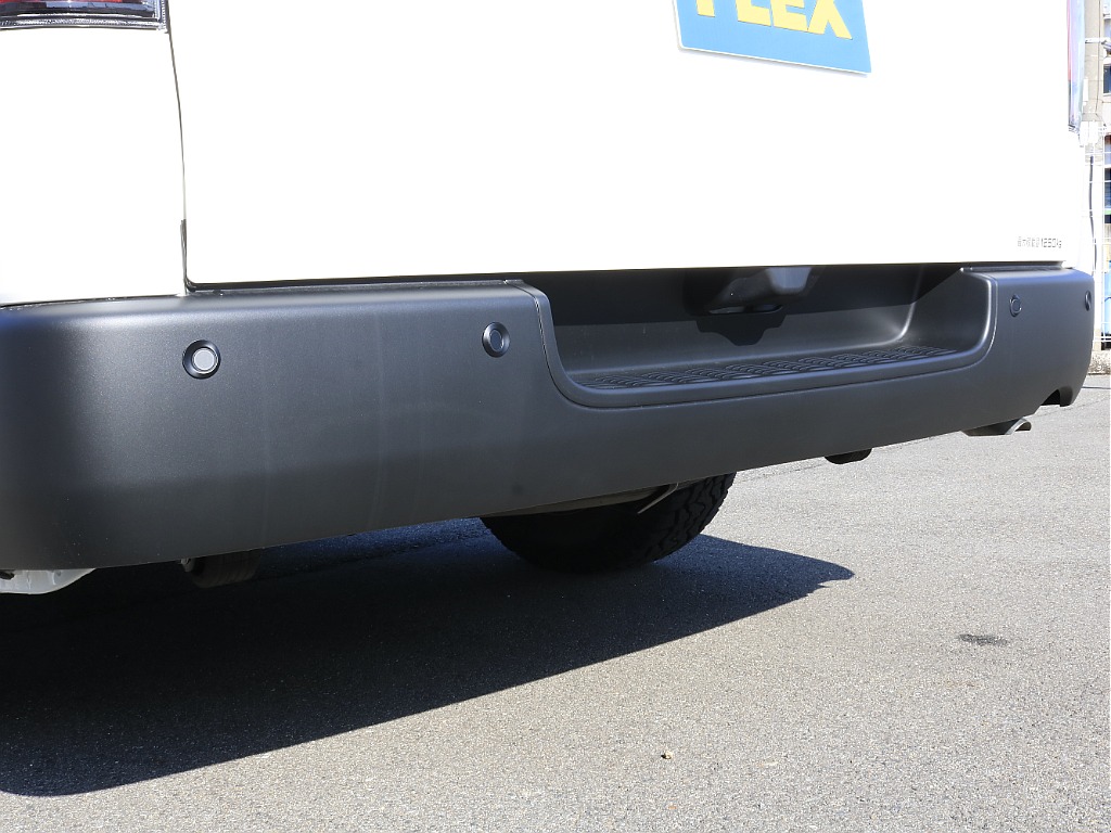 内外装、足回り、ナビと欲しい装備をパッケージングでコンプリートカスタム★もちろん追加カスタムもお任せください！どんなカスタムもお任せください！お客様のニーズに合わせたご提案をさせていただきます！