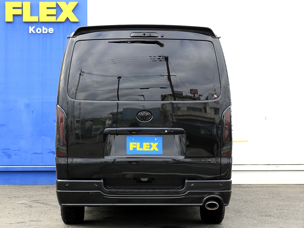 内外装、足回り、ナビと欲しい装備をパッケージングでコンプリートカスタム★もちろん追加カスタムもお任せください！どんなカスタムもお任せください！お客様のニーズに合わせたご提案をさせていただきます！