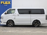 トヨタ ハイエースバン(8枚目)
