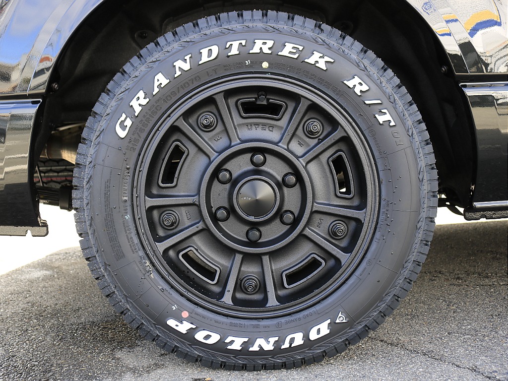 トヨタ ハイエース(15枚目)