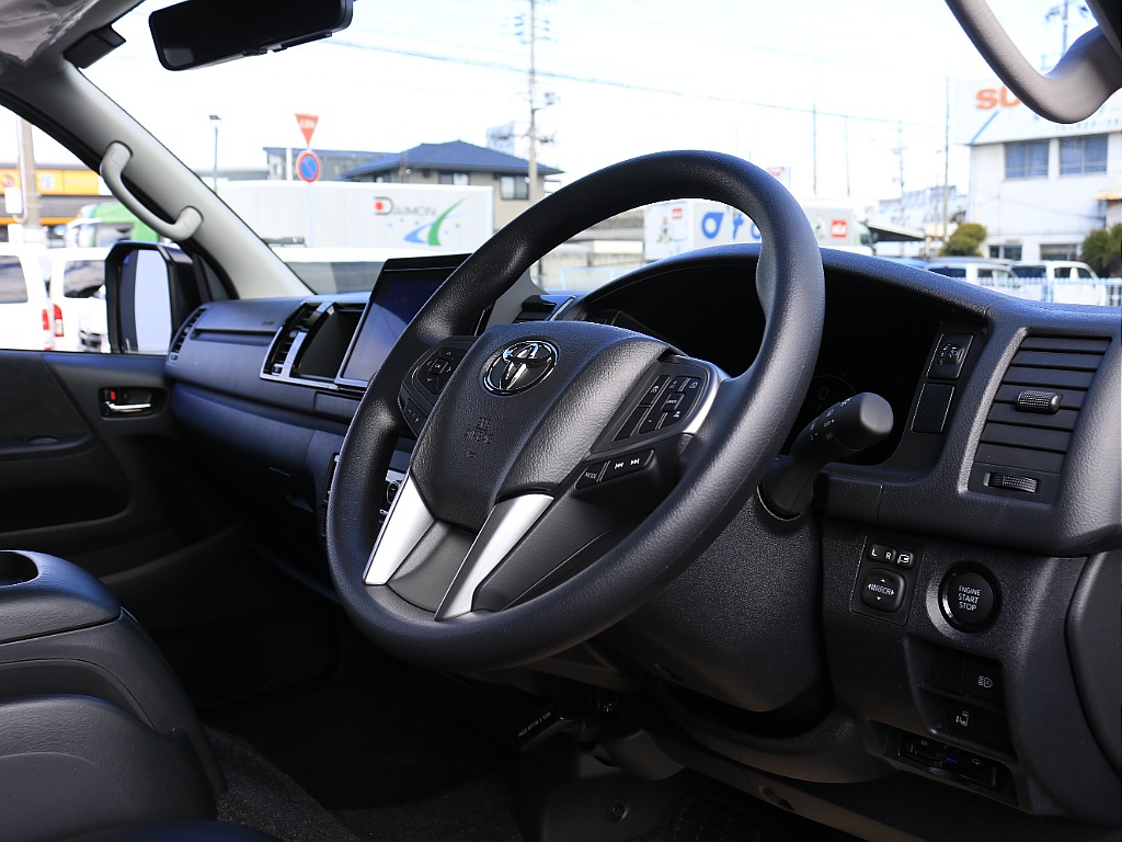 トヨタ ハイエース(20枚目)